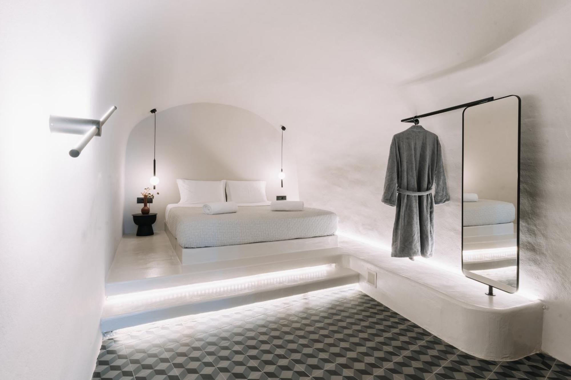 Noir Cave Villa With Private Jacuzzi And Sunset Terrace Пиргос Экстерьер фото